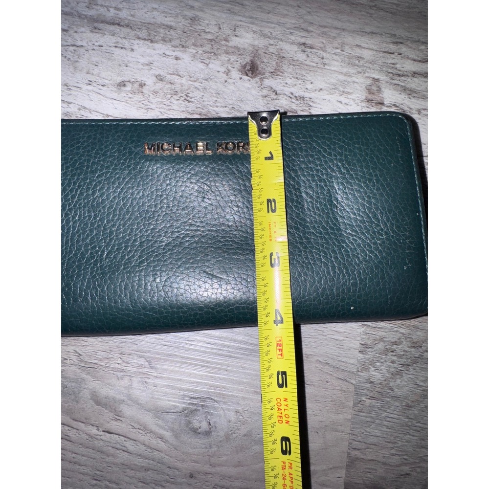 Michael Kors Jet Set Green Pebbled Leather Zip Around Continental Wallet - Picture 8 of 8